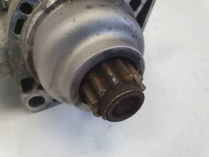 VW Golf V 1.9 TDI ROZRUSZNIK valeo 02Z911023H