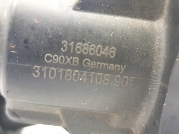Volvo V60 II 1.5 T OBUDOWA TERMOSTATU WODY 31686046