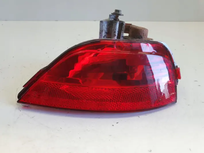 Renault Captur TYLNIA TYLNA LAMPA PRZECIWMGIELNA lewa lewy tył 265850007R