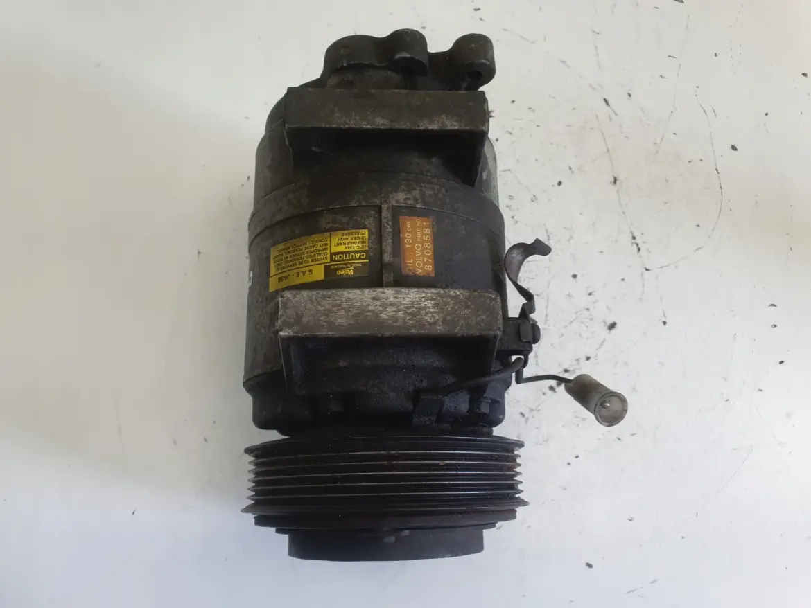 Volvo S60 I V70 II 2.4 2.4 T SPRĘŻARKA KLIMATYZACJI pompa 8708581