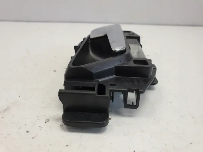 Opel Corsa F 1.2 12V KLAMKA WEWNĘTRZNA prawy przód