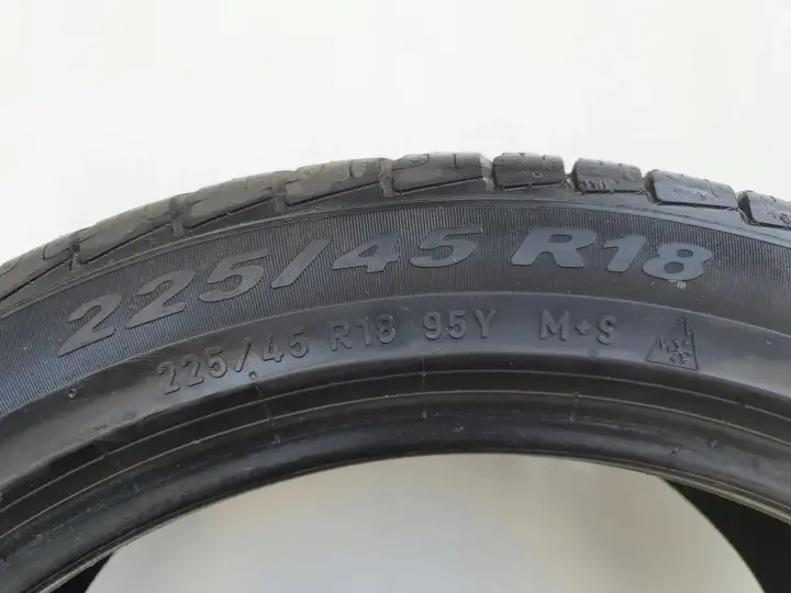 1x OPONA WIELOSEZ Pirelli Allseason 225/45 R18 95Y