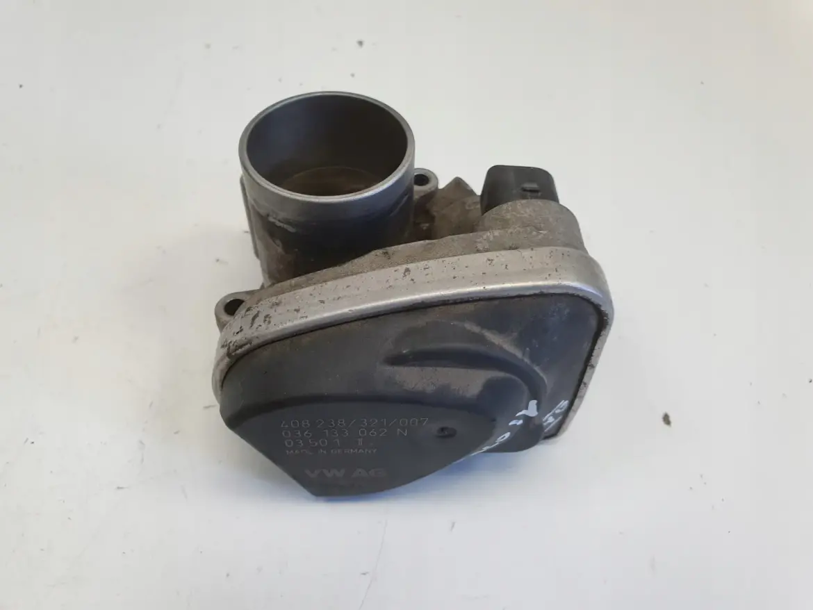 Skoda Fabia I VW Polo IV 1.2 12V PRZEPUSTNICA 036133062N