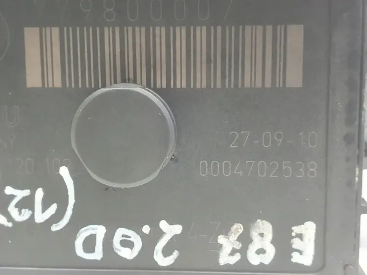 BMW E87 E90 2.0 D PRZEKAŹNIK ŚWIEC ŻAROWYCH 779800007