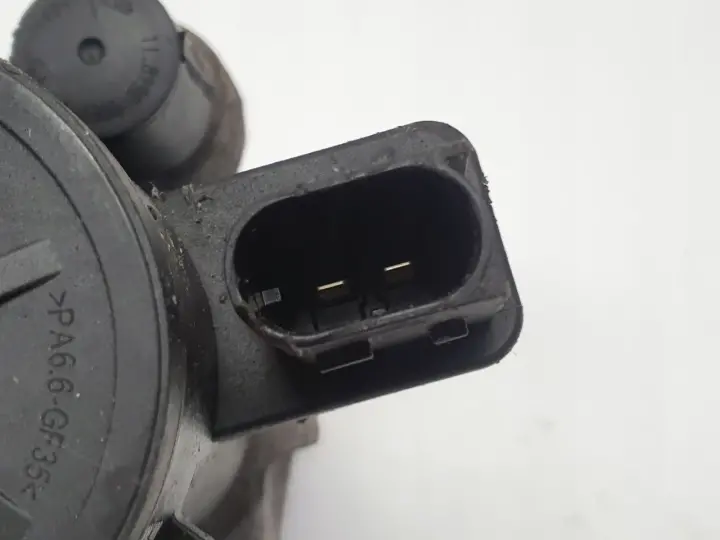 Volvo V60 XC60 II TYLNY ZACISK HAMULCOWY prawy tył P32301468