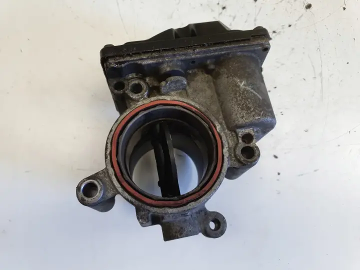 VW Golf VI 2.0 TDI PRZEPUSTNICA 03L128063R