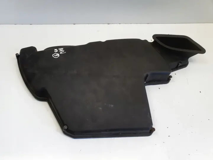 BMW E90 E92 M3 4.0 V8 OBUDOWA pokrywa dolot 70313143
