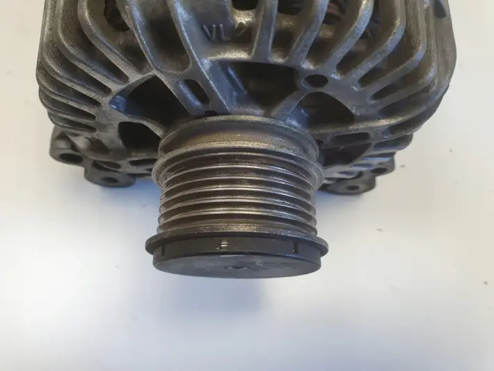 Skoda Fabia II 1.6 TDI ALTERNATOR Valeo 06F903023C 140A