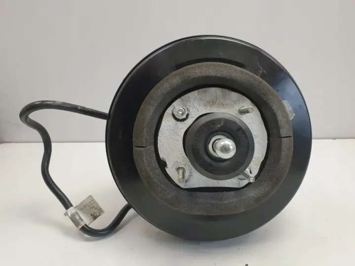 00abfe95ec640477178e34c82076729e