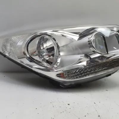 Kia Venga PRZEDNIA LAMPA PRAWA prawy przód anglik 92102-1P500