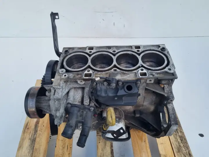 DÓŁ SILNIKA BLOK WAŁ TŁOK Ford Focus II MK2 C-Max 1.6 16V SHDA SHDB HWDA