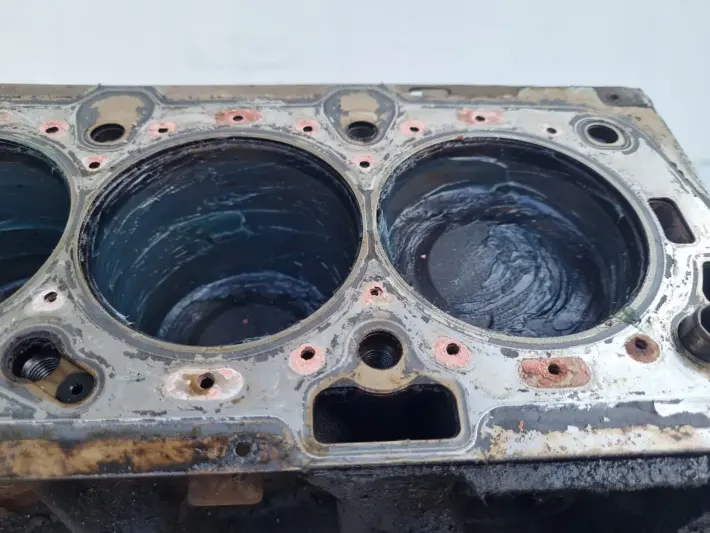 DÓŁ SILNIKA BLOK WAŁ TŁOK Opel Zafira B Astra III H IV J 1.6 16V Z16XER