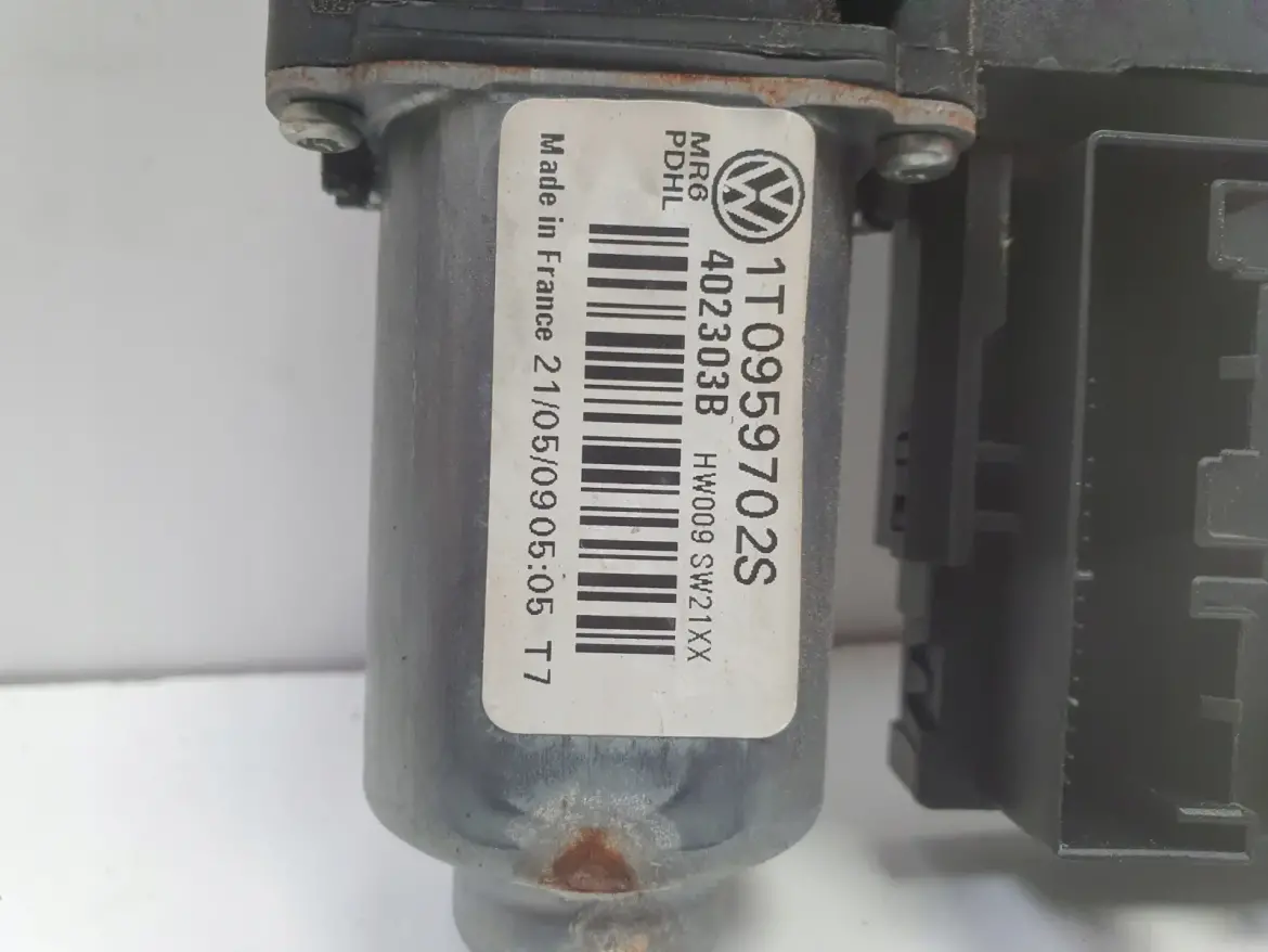 Skoda Octavia II lift PRAWY SILNICZEK SZYBY moduł 5K0959792A 1T0959702S