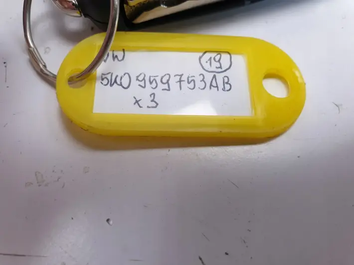 VW Golf VI Jetta Polo Touran KLUCZYK PILOT oryg