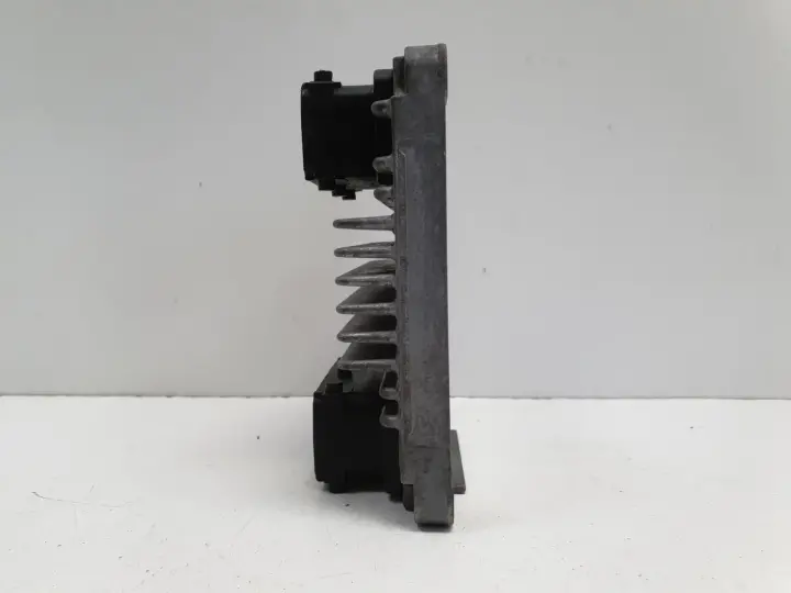 01d7af3dbbcb5ff7e3e451472ebc8c30