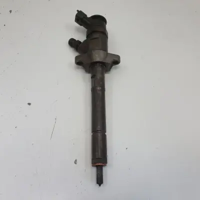 Peugeot Partner II 1.6 HDI WTRYSKIWACZ 0445110311