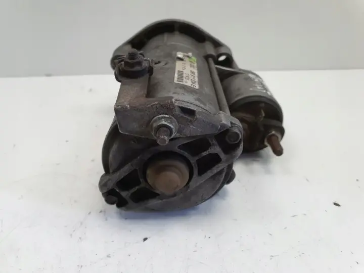 VW Passat B5 1.9 TDI ROZRUSZNIK 068911024E valeo