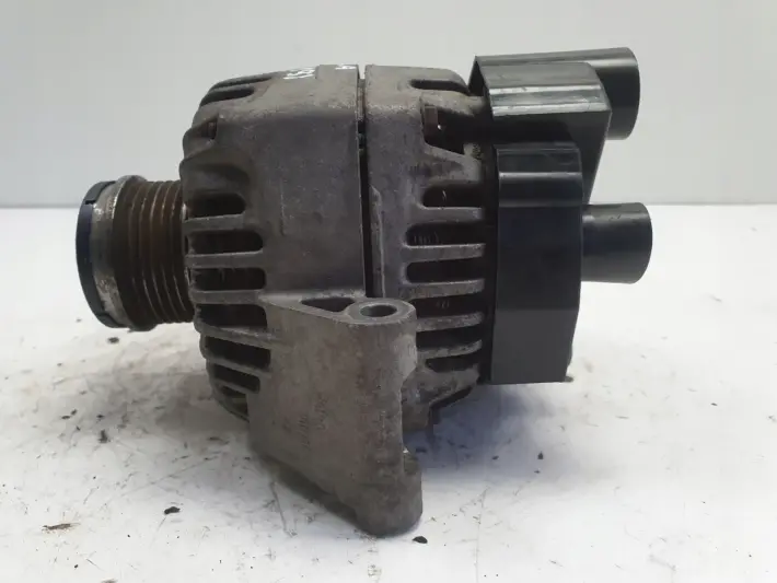 Opel Meriva A 1.3 CDTI ALTERNATOR VALEO