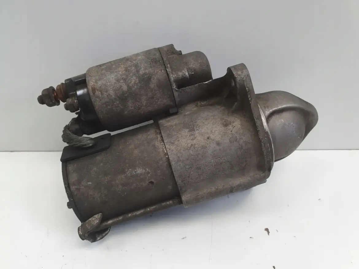 Opel Astra III H 1.6 16V ROZRUSZNIK 55556092