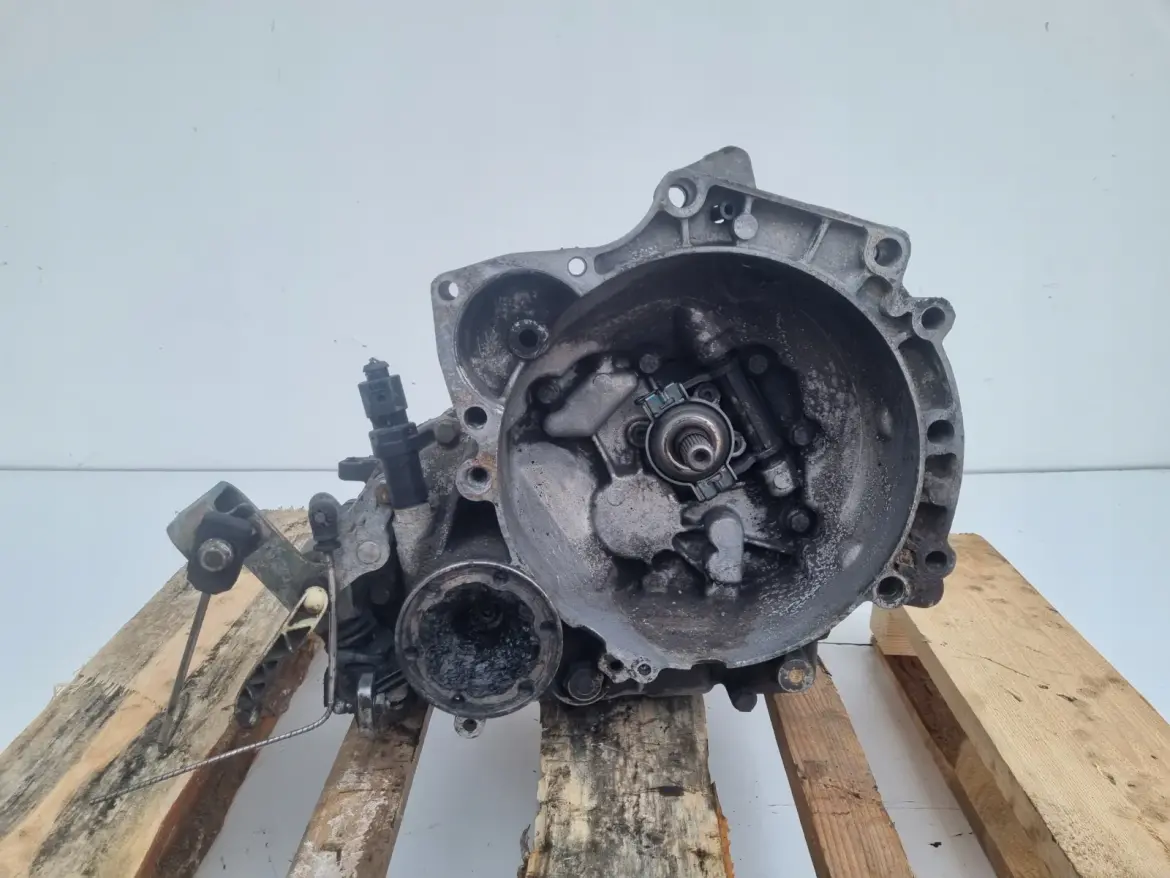 VW Polo III lift 1.0 MPI SKRZYNIA BIEGÓW EQW manualna MANUAL