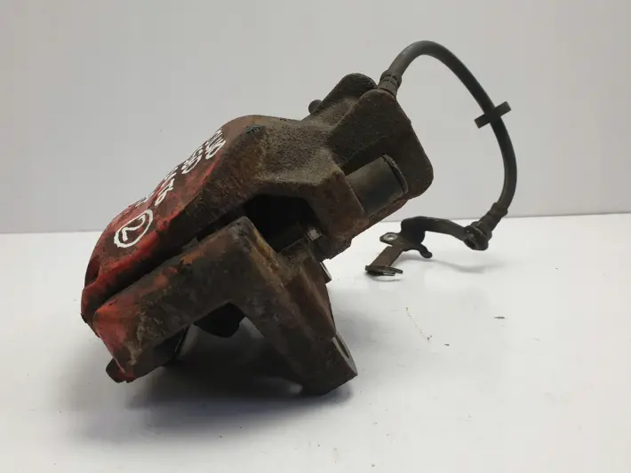 Volvo S80 2.8 T6 PRAWY PRZEDNI ZACISK HAMULCOWY