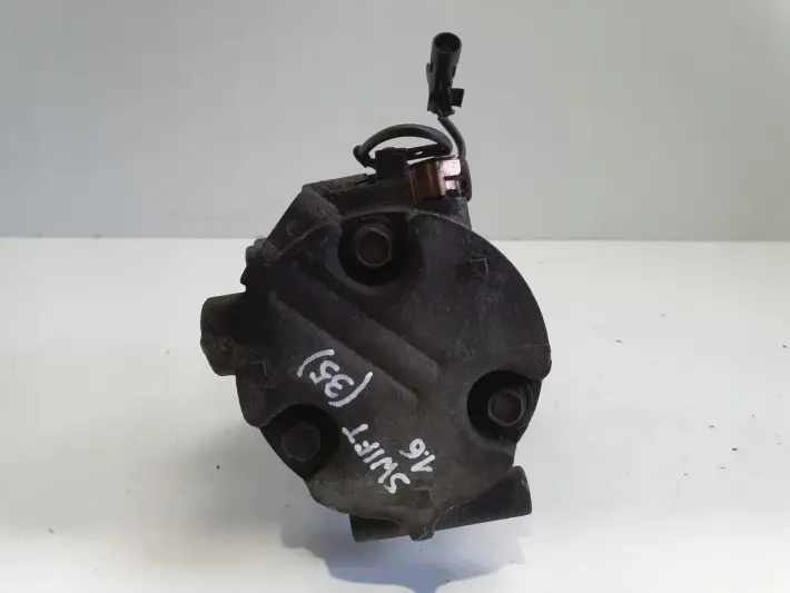 Suzuki Swift III MK6 1.3 16V SPRĘŻARKA KLIMATYZACJI