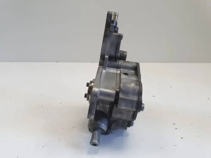 Audi A4 B5 B6 B7 A6 C5 1.9 TDI POMPA VACUM wakum 038145209A