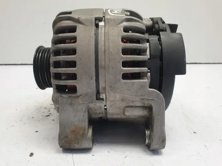 Opel Corsa D 1.2 1.4 16V ALTERNATOR