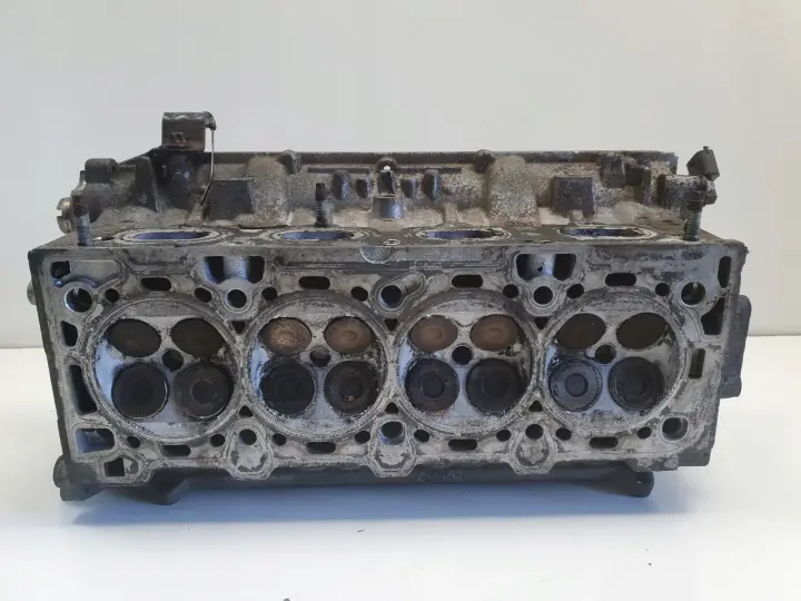 Opel Zafira B Astra J 1.6 16V A16XER GŁOWICA CYLINDRÓW 55559340