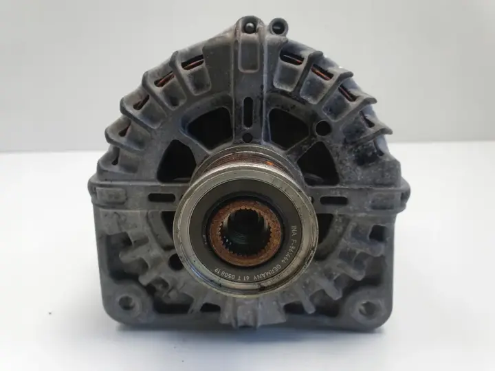 Renault Megane IV 1.7 dCi ALTERNATOR 231001847R 2716544B FGN23S082 230A RN