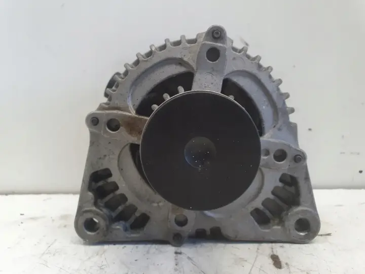 Ford Focus II 1.6 TDCI ALTERNATOR 0986049071