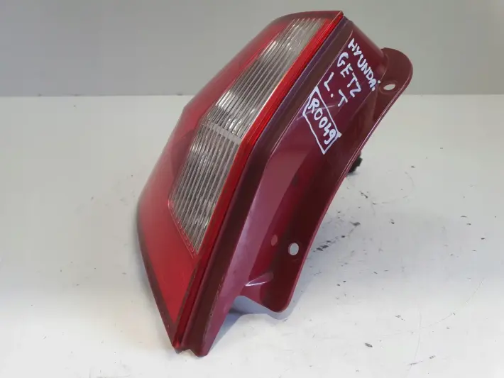 Hyundai Getz Lift 3 drzwi TYLNA LAMPA LEWA lewy tył kierowcy