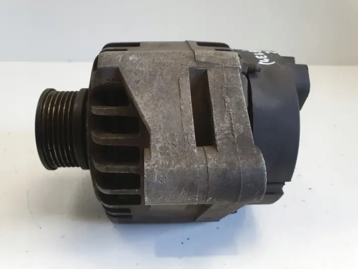 Opel Vectra C 1.9 CDTI ALTERNATOR denso 13117340 105A