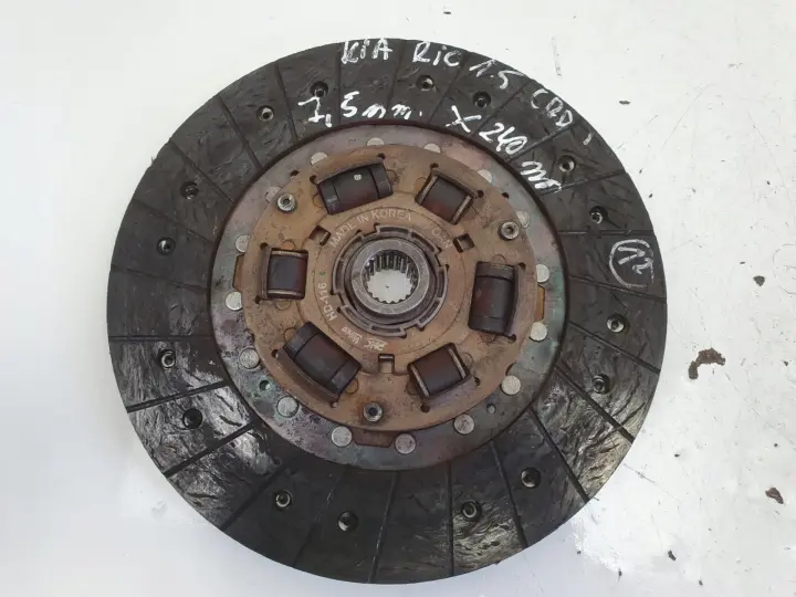 Kia Rio II 1.5 CRDI DOCISK TARCZA sprzęgło