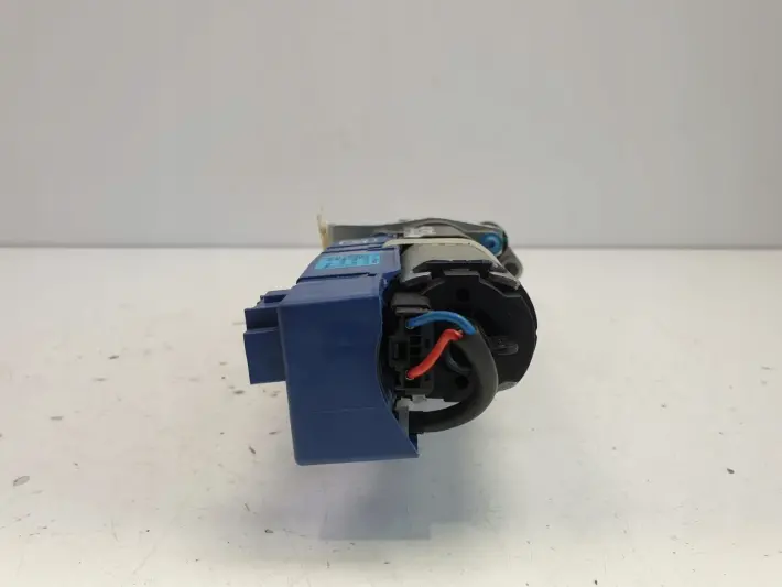 21c32e262ecf5df6a010d0ad86e42e86