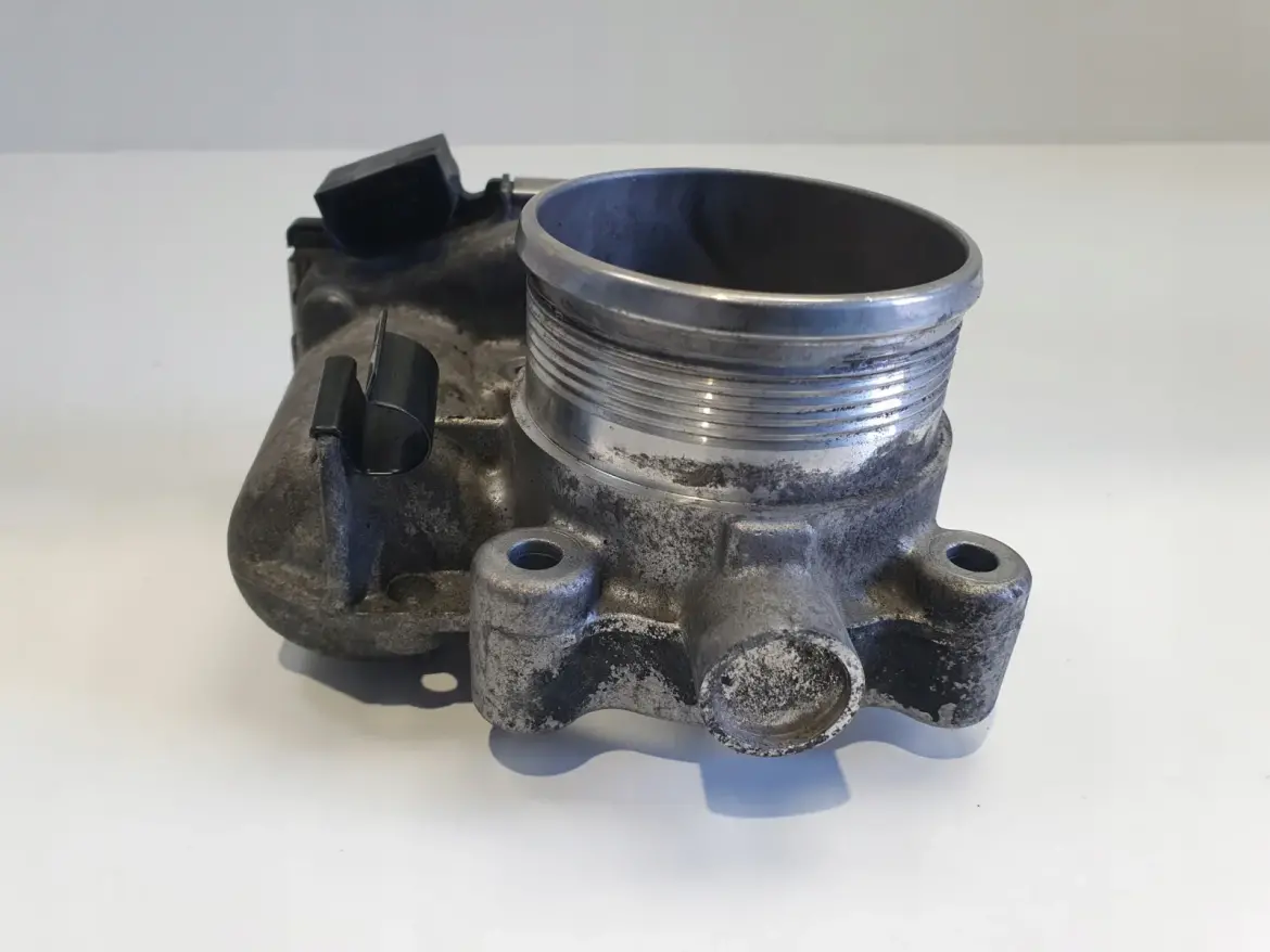 Volvo S60 II V60 2.0 D D3 PRZEPUSTNICA 31216665 bosch 0280750520
