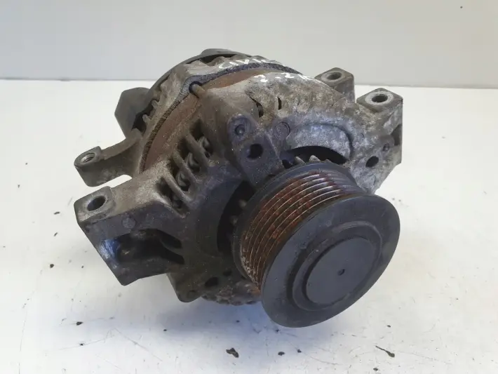 Honda Civic VIII 2.2 iCDTI ALTERNATOR denso 104210-4860