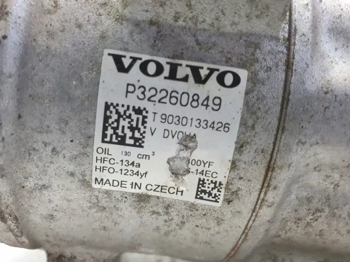 Volvo XC60 II 2.0 D4 SPRĘŻARKA KLIMATYZACJI pompa P32260849