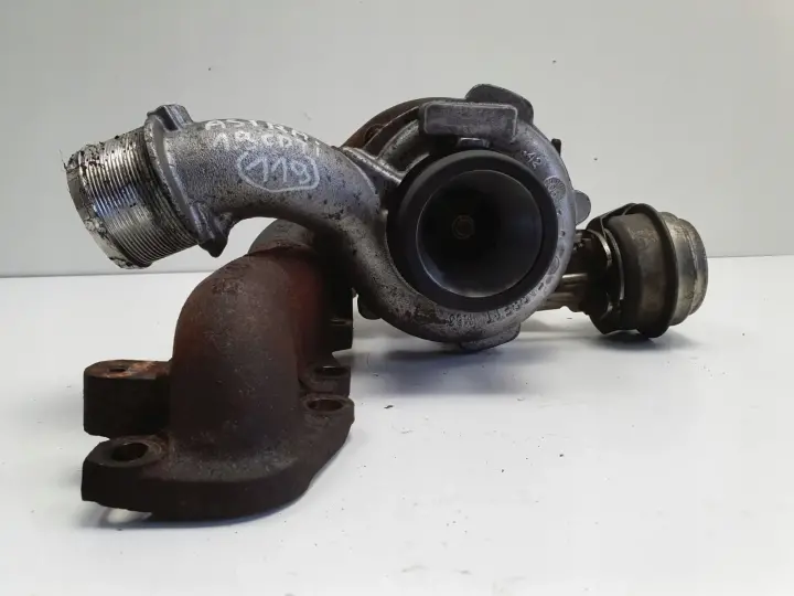008ed99cb8576ab247e7286478bf50e8