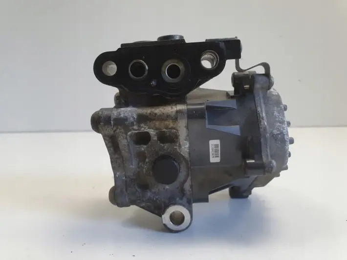 Volvo S60 V60 2.0 D POMPA OLEJU SKRZYNI 31325357AA oryginał