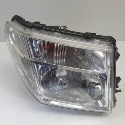 Nissan Pathfinder R51 Navara D40 III PRZEDNIA LAMPA PRAWA PRAWY PRZÓD xenon