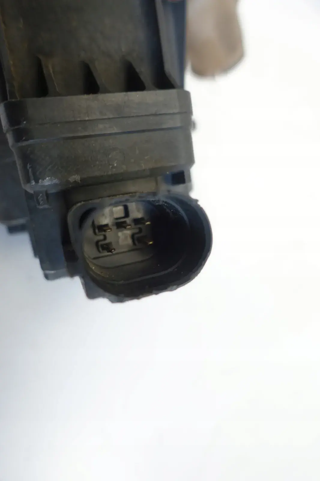 2e9637d9eeb35ab4e2282ec5eb26e020