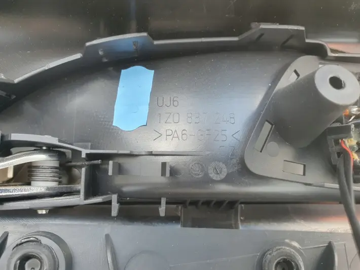 Skoda Octavia II LIFT PRZEDNI BOCZEK DRZWI PRAWY PRZÓD europa 1Z1867012