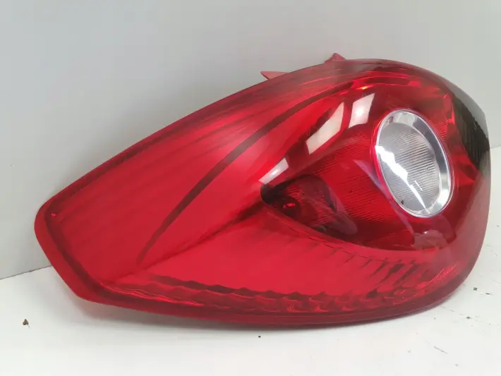 Opel Corsa D 3 drzwi TYLNA LAMPA LEWA lewy tył kierowcy anglik