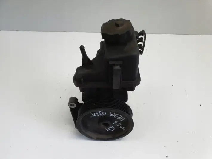 Mercedes Sprinter 906 2.2 CDI POMPA WSPOMAGANIA A0064667801