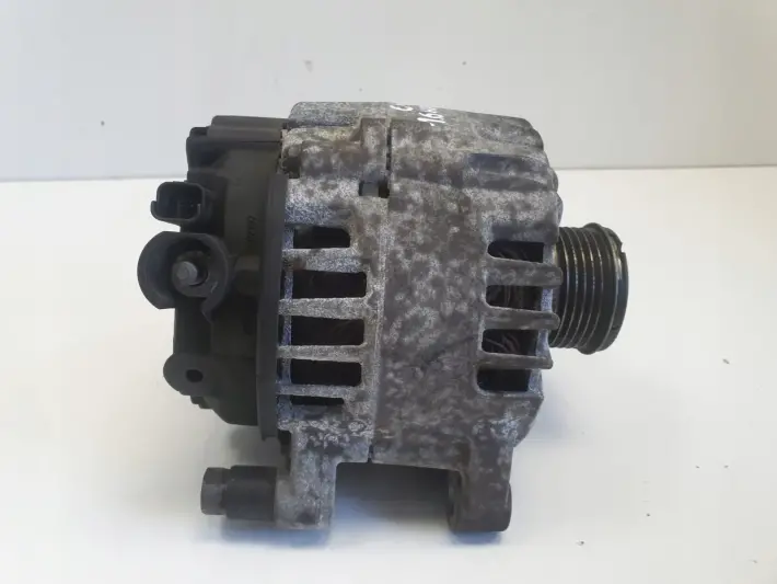 Citroen C4 1.6 HDI ALTERNATOR 9665617780 valeo