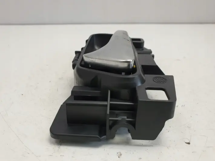 Opel Corsa F 1.2 12V KLAMKA WEWNĘTRZNA lewy tył