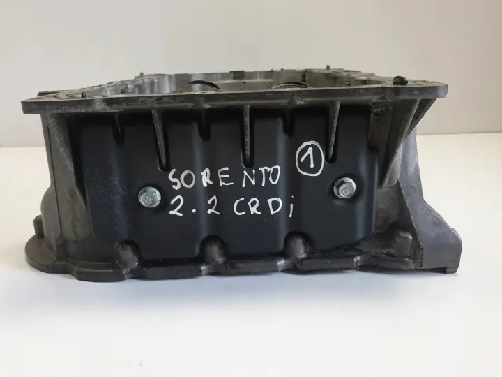 Kia Sorento II 2.2 CRDI MISKA oleju OLEJOWA
