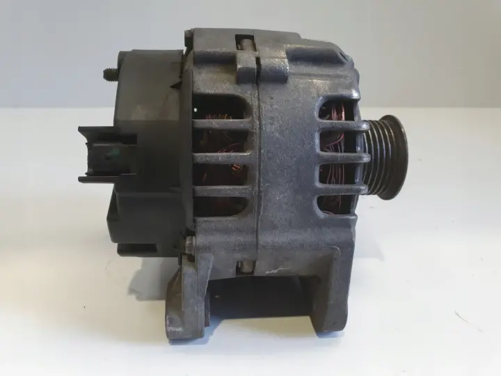 Nissan Primera P12 1.9 DCI ALTERNATOR 8200495305 valeo 125A