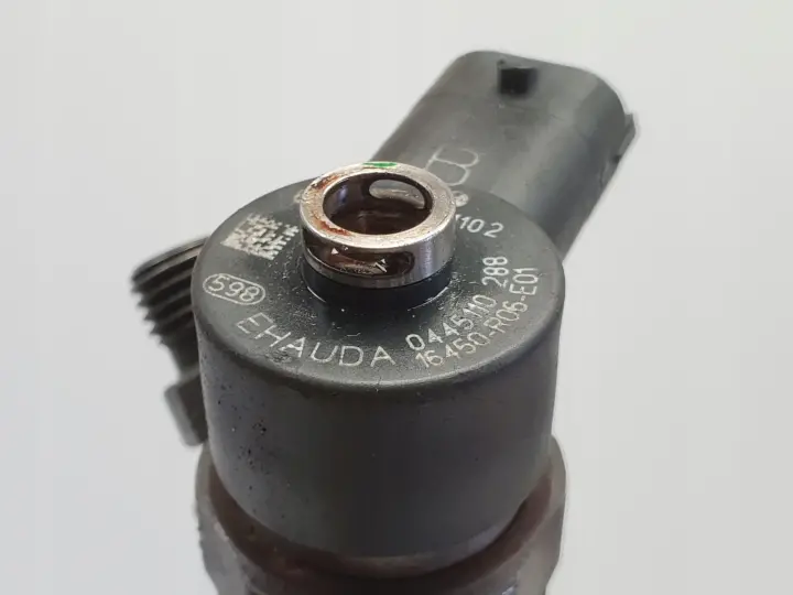 Honda Accord VII 2.2 i-CDTI WTRYSKIWACZ wtrysk 0445110288